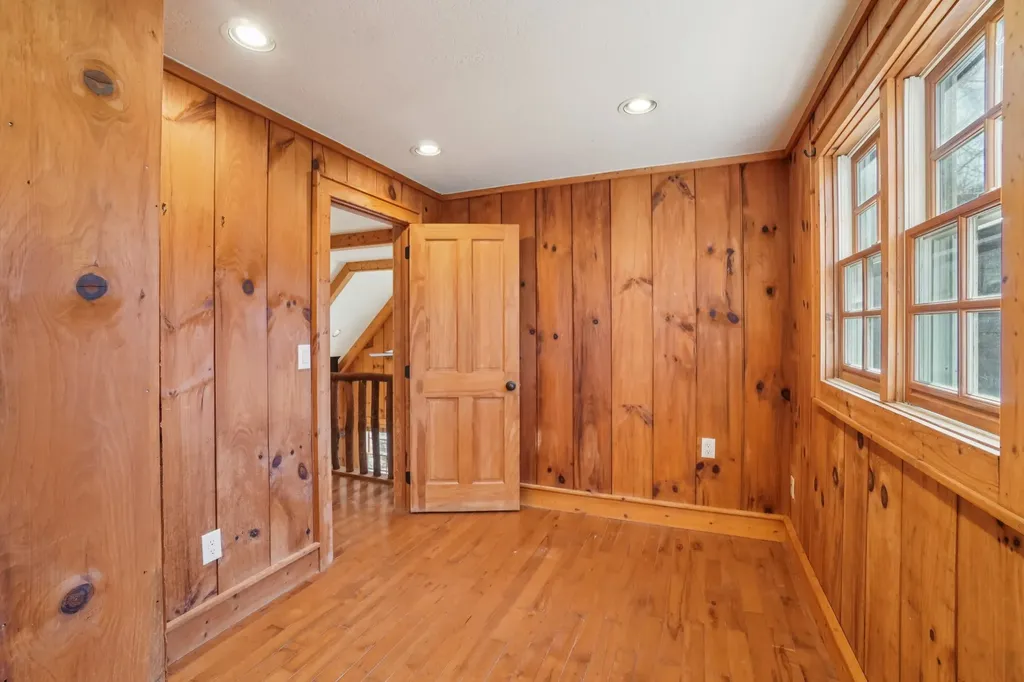 102 Knobster Way Glenville NC 28736