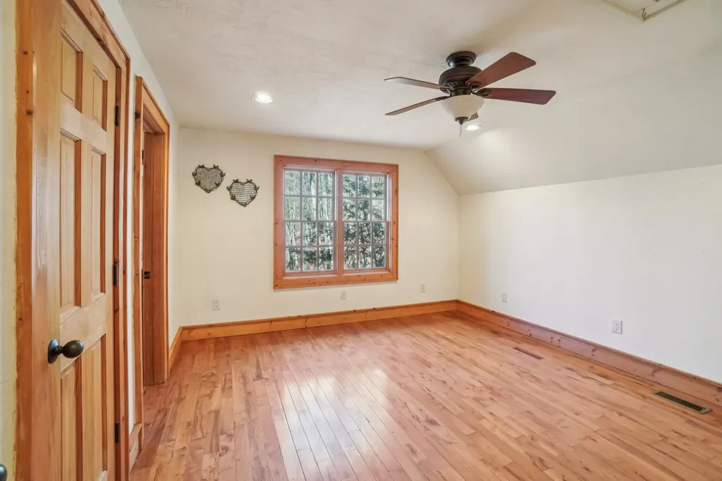 102 Knobster Way Glenville NC 28736