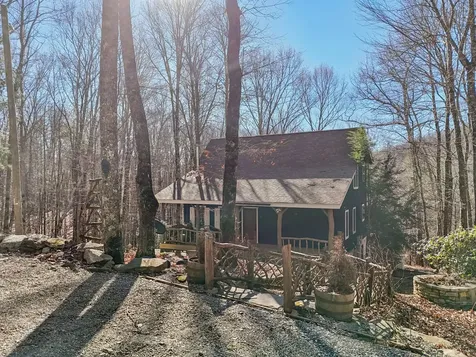 102 Knobster Way Glenville NC 28736