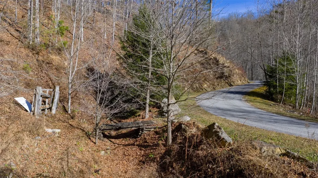 3 Waterdance Drive Cullowhee NC 28723