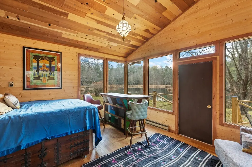 24 Flintlock Road Cullowhee NC 28723