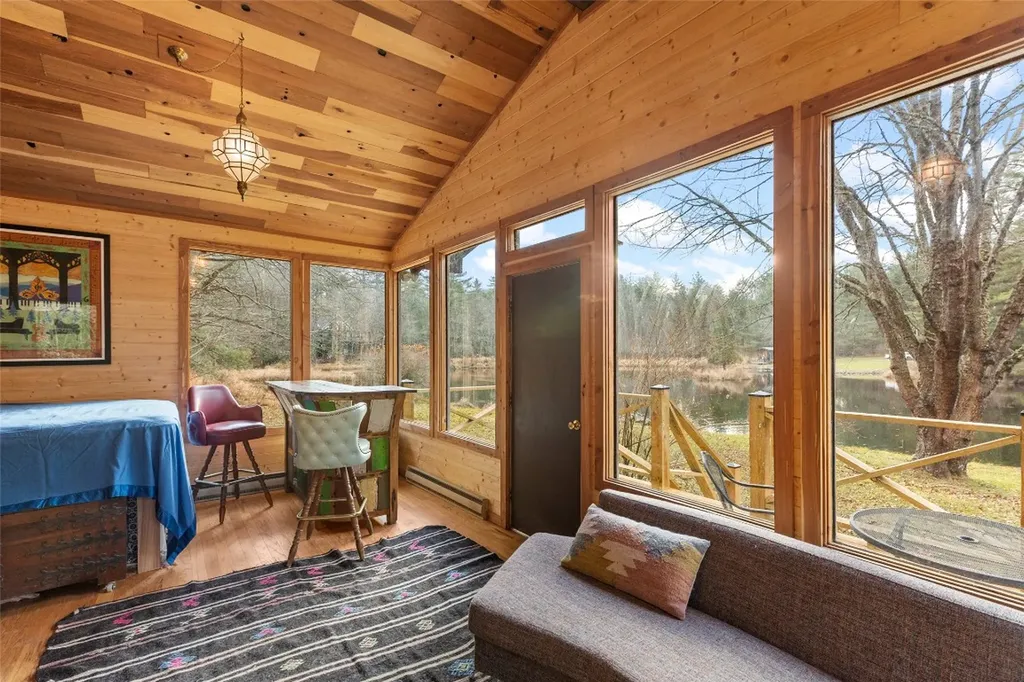 24 Flintlock Road Cullowhee NC 28723