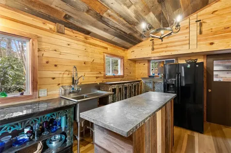 24 Flintlock Road Cullowhee NC 28723