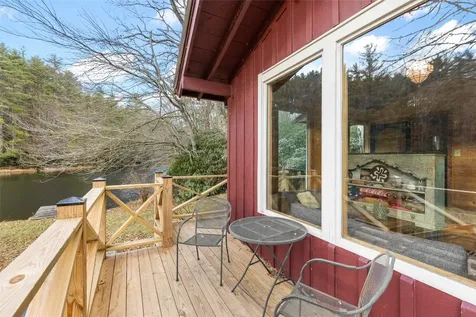 24 Flintlock Road Cullowhee NC 28723