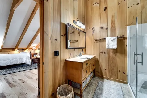 325 Garden Flats Franklin NC 28734