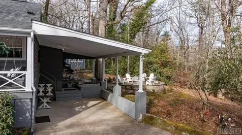 48 Holt Knob Road Highlands NC 28741
