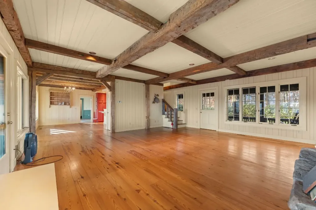 1764 Retreat Lane Highlands NC 28741