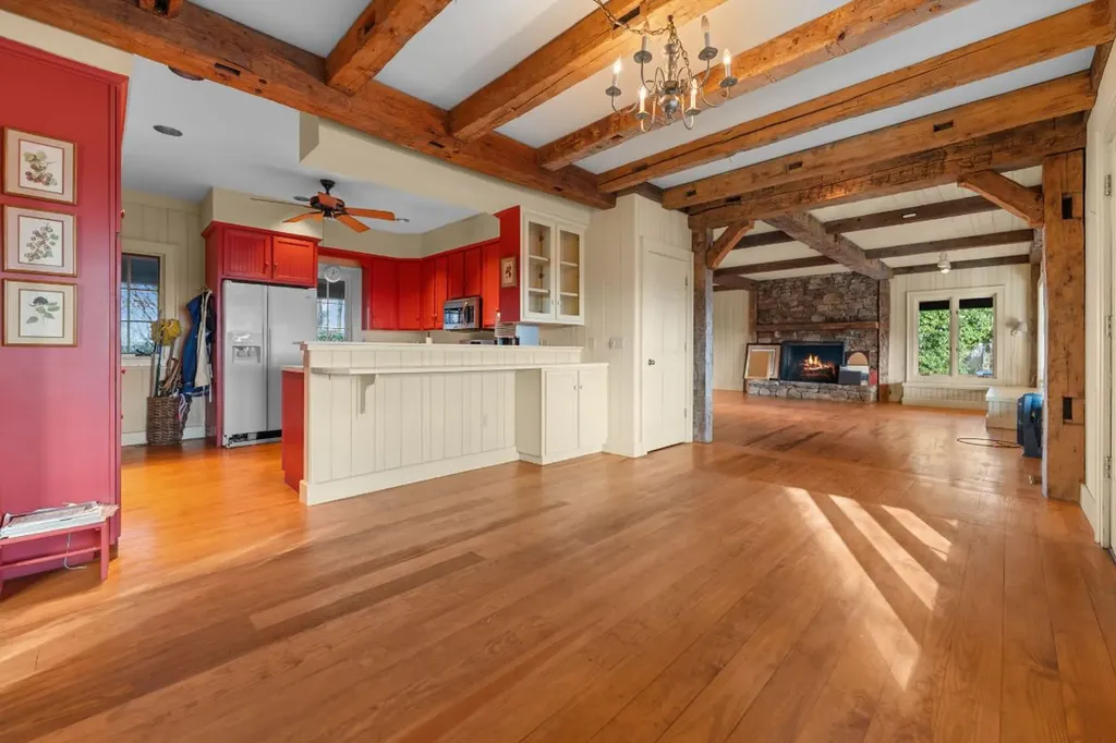 1764 Retreat Lane Highlands NC 28741