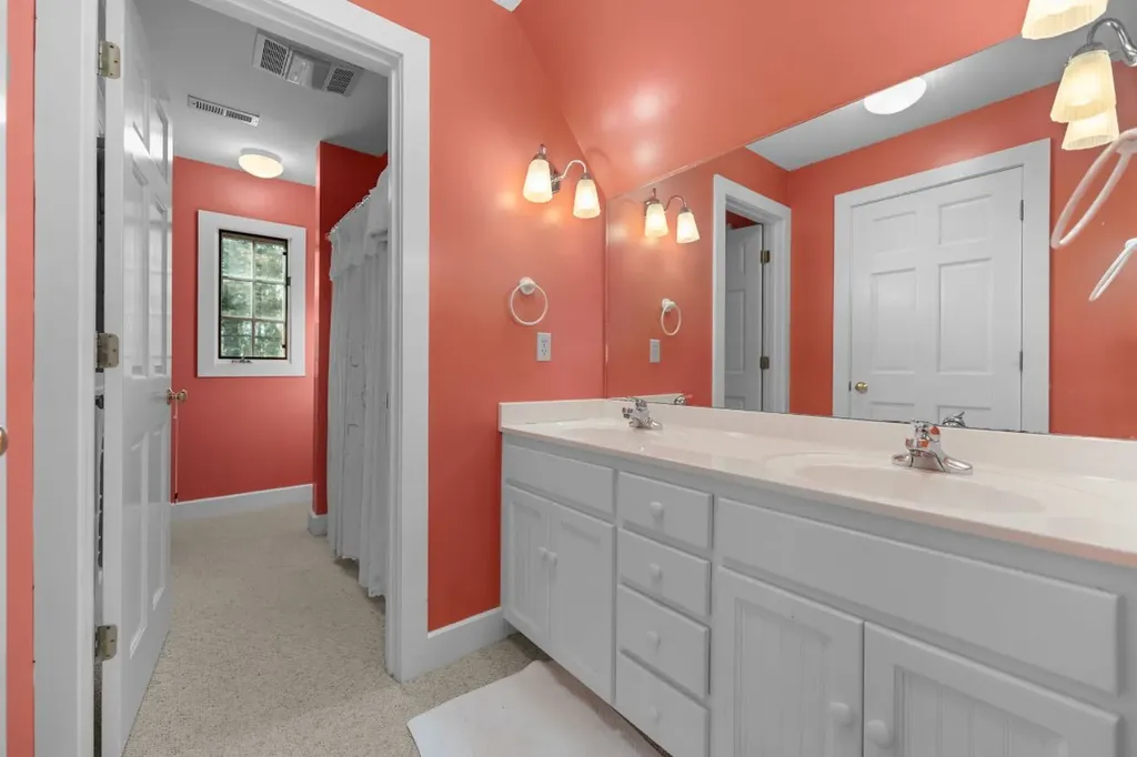 1764 Retreat Lane Highlands NC 28741