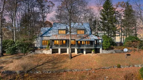 1764 Retreat Lane Highlands NC 28741