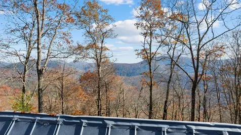 1764 Retreat Lane Highlands NC 28741