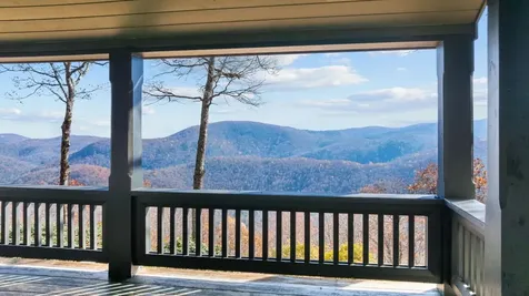 1764 Retreat Lane Highlands NC 28741