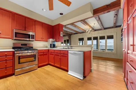 1764 Retreat Lane Highlands NC 28741