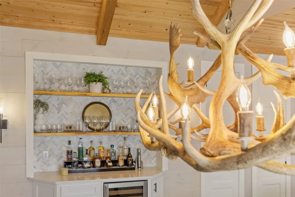 47 Brock Court Highlands NC 28741