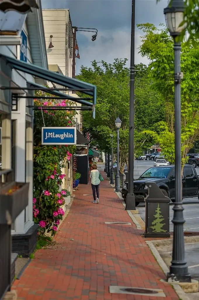 47 Brock Court Highlands NC 28741