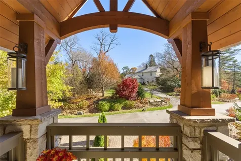 47 Brock Court Highlands NC 28741