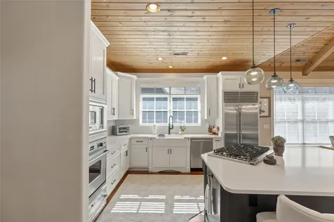 47 Brock Court Highlands NC 28741