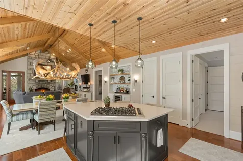 47 Brock Court Highlands NC 28741