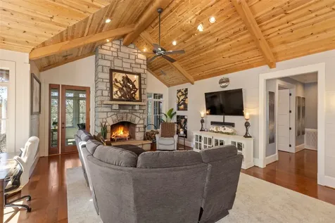 47 Brock Court Highlands NC 28741