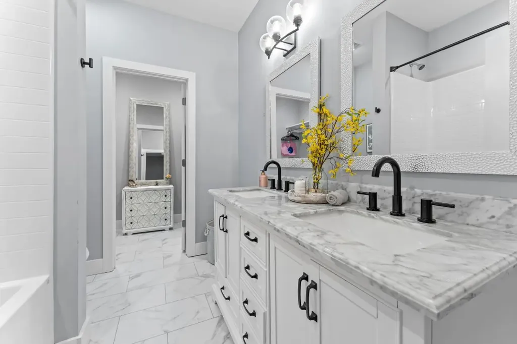 80 Bartram Cove Lane Highlands NC 28741