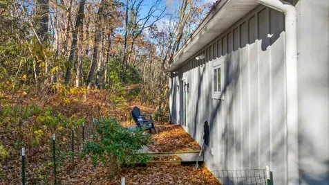 80 Bartram Cove Lane Highlands NC 28741