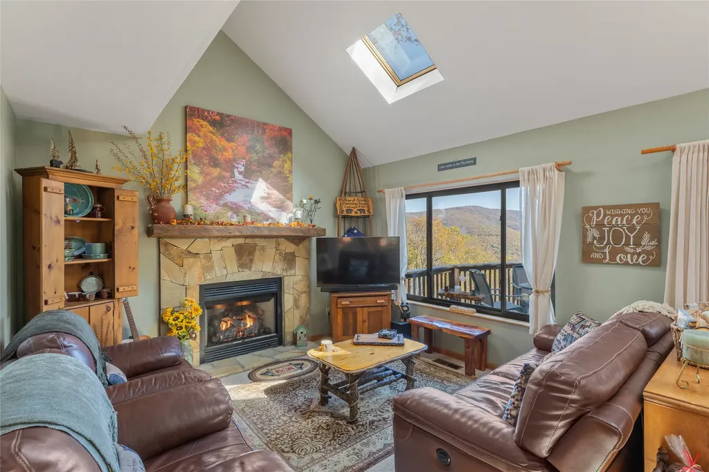 363 Eagle Ridge Road Sapphire NC 28774