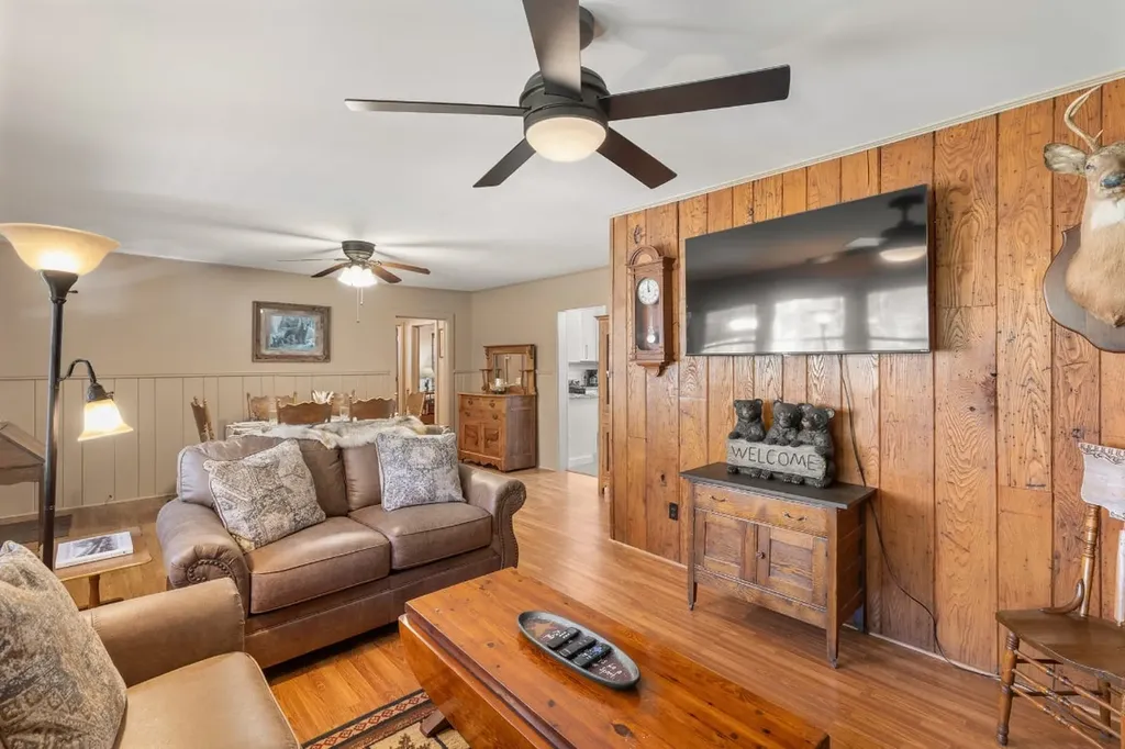 181 Cherokee Drive Highlands NC 28741