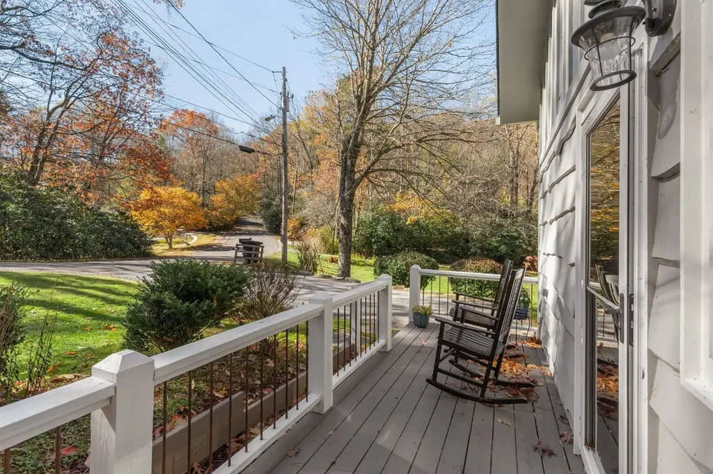 181 Cherokee Drive Highlands NC 28741