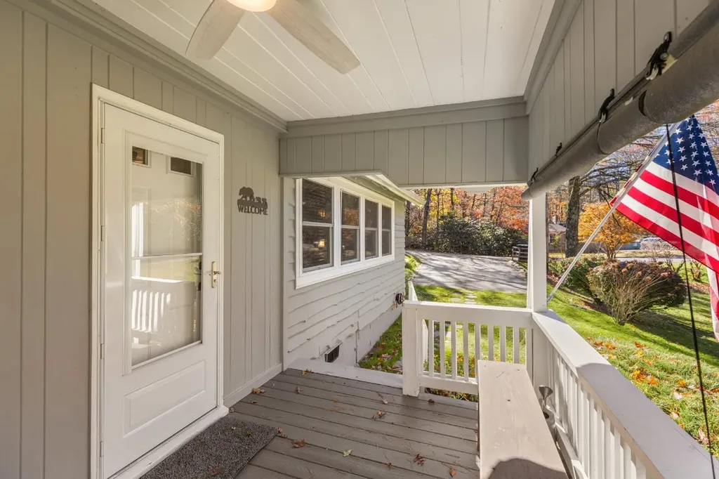 181 Cherokee Drive Highlands NC 28741