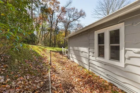 181 Cherokee Drive Highlands NC 28741