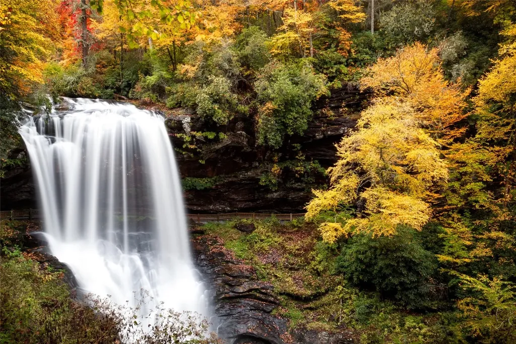 Lot B Edward Fowler Road Cashiers NC 28717