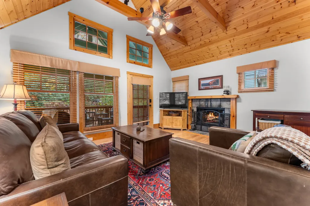 91 Winsome Way Cashiers NC 28717