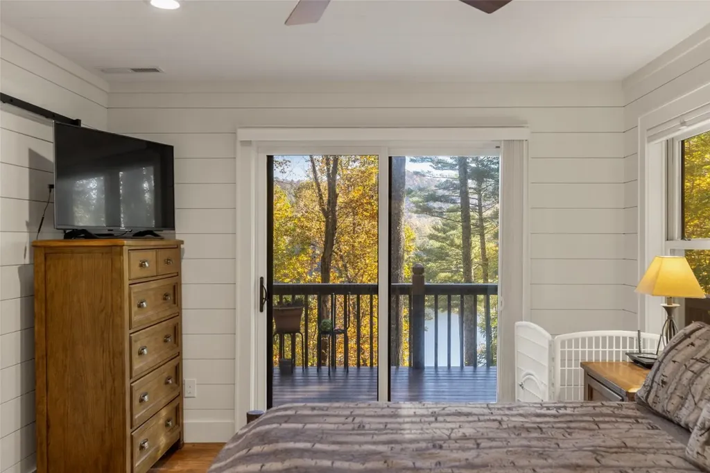 256 S Woods Mountain Trail Cullowhee NC 28723