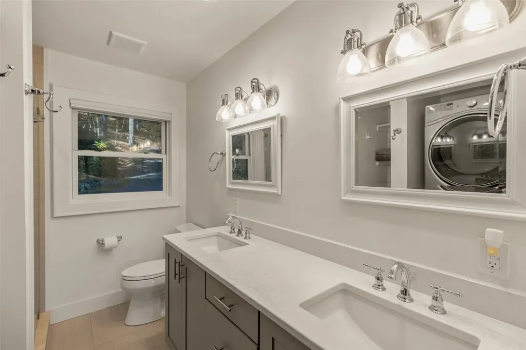 256 S Woods Mountain Trail Cullowhee NC 28723