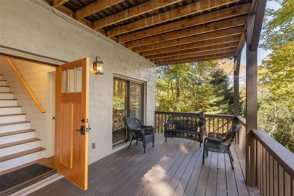 256 S Woods Mountain Trail Cullowhee NC 28723