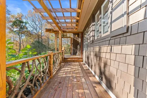 151 Rein Deer Trail Cashiers NC 28717