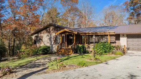 151 Rein Deer Trail Cashiers NC 28717