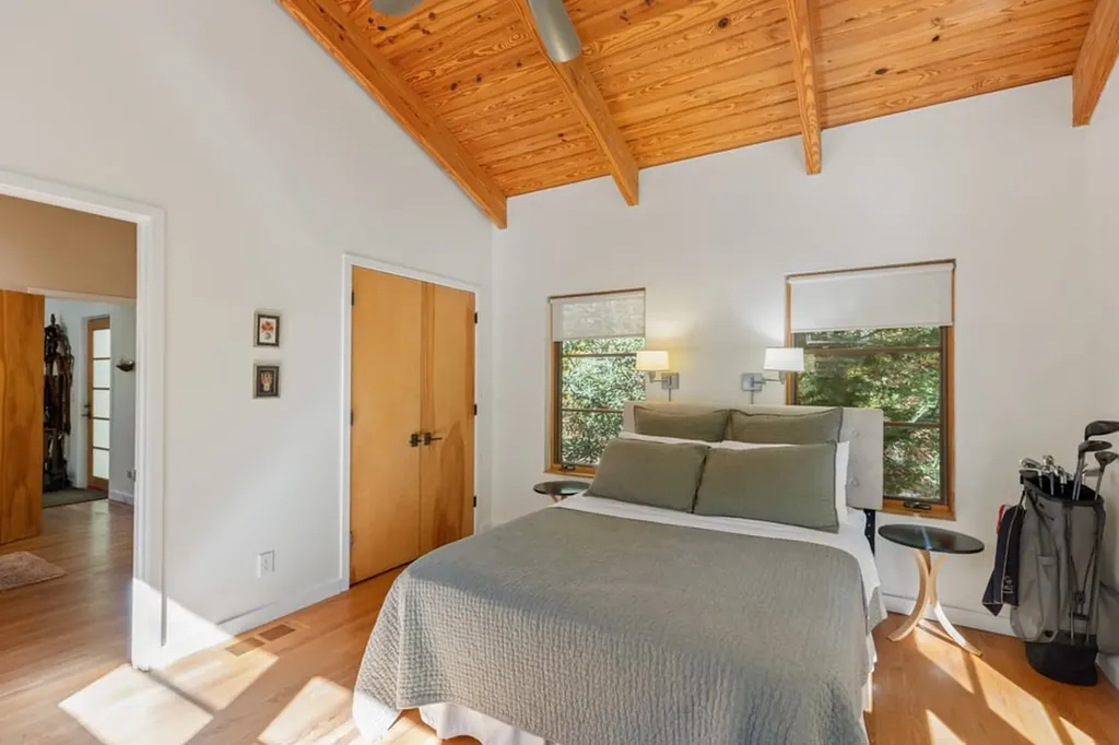 187 Big Buck Road Highlands NC 28741