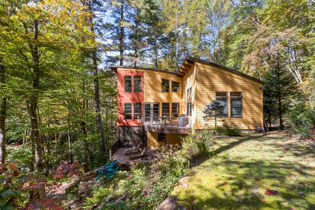 187 Big Buck Road Highlands NC 28741