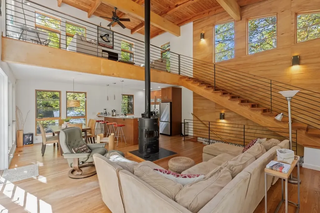 187 Big Buck Road Highlands NC 28741