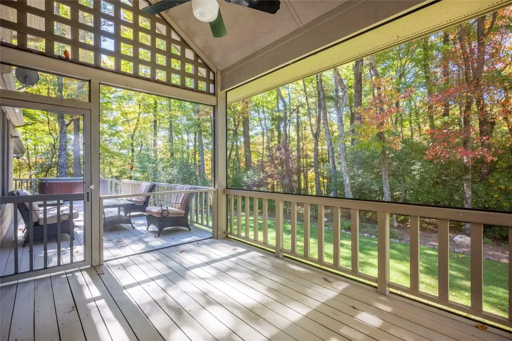 242 Club Colony Lane Lake Toxaway NC 28747
