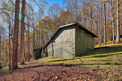 2626 Dendy Orchard Road Highlands NC 28741