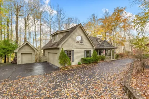 74 Hilltop Road Sapphire NC 28774