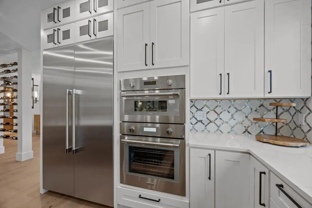 95 Cardinal Trace Lake Toxaway NC 28747