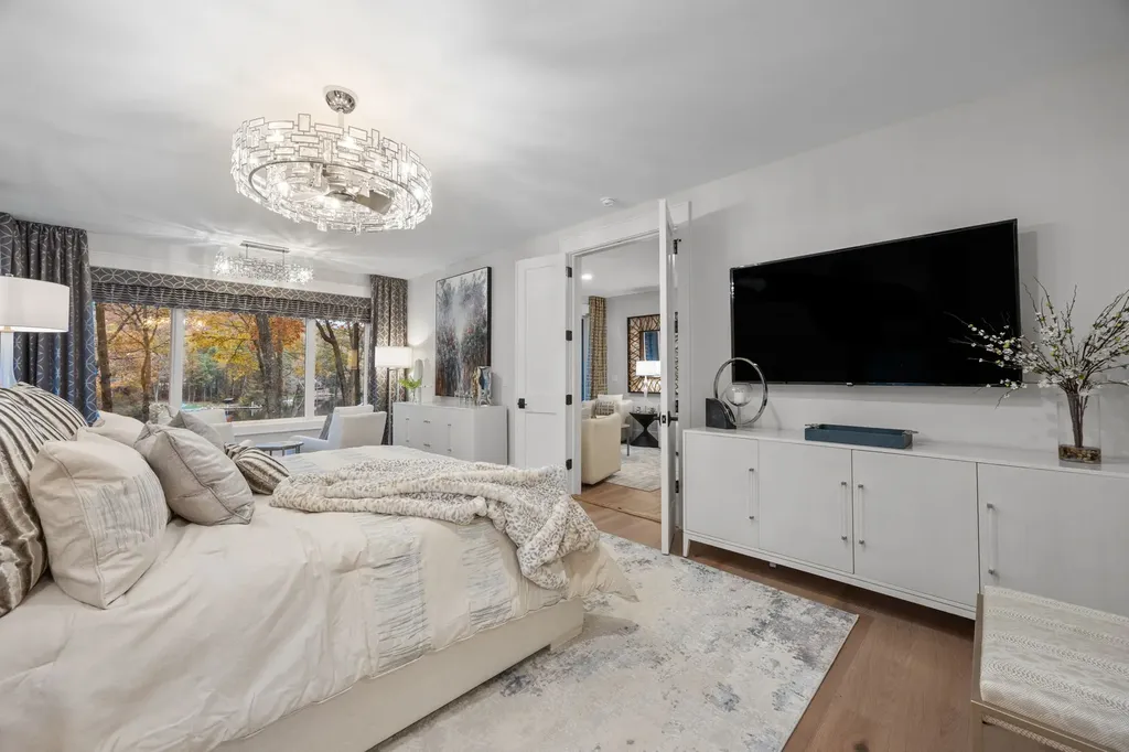 95 Cardinal Trace Lake Toxaway NC 28747