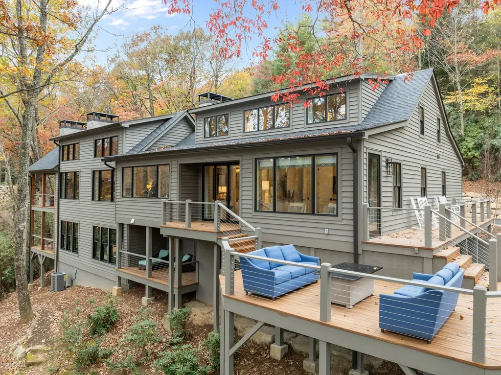 95 Cardinal Trace Lake Toxaway NC 28747