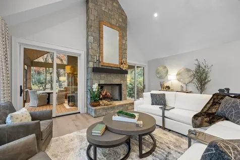 95 Cardinal Trace Lake Toxaway NC 28747