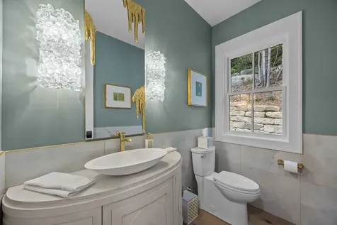 95 Cardinal Trace Lake Toxaway NC 28747