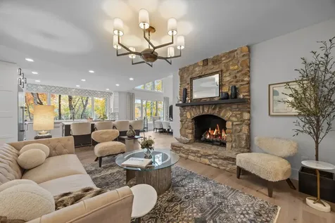 95 Cardinal Trace Lake Toxaway NC 28747