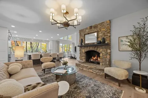 95 Cardinal Trace Lake Toxaway NC 28747